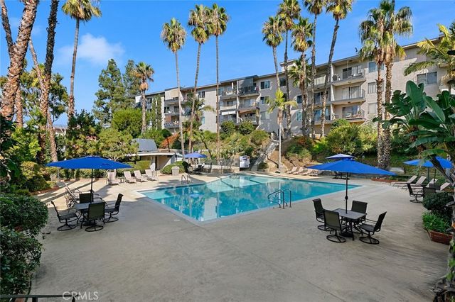 1517 E Garfield Avenue 53, Glendale, CA 91205