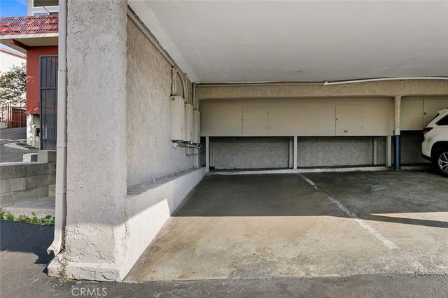 1517 E Garfield Avenue 53, Glendale, CA 91205