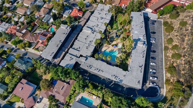 1517 E Garfield Avenue 53, Glendale, CA 91205