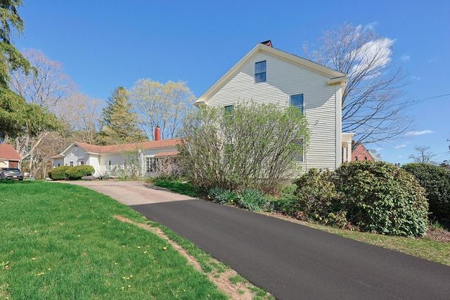 9-13 W Main St 1, Norton, MA 02766