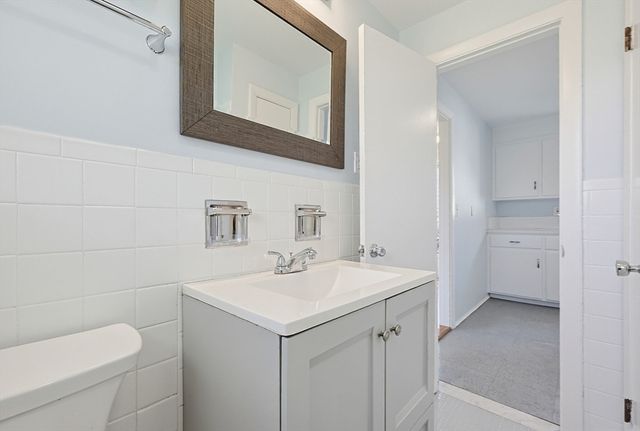 9-13 W Main St 1, Norton, MA 02766