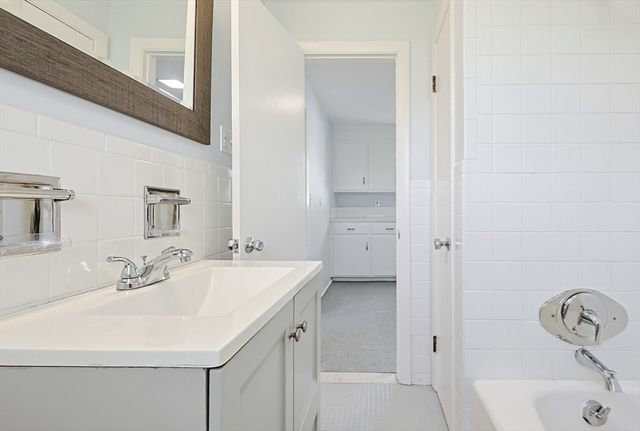 9-13 W Main St 1, Norton, MA 02766