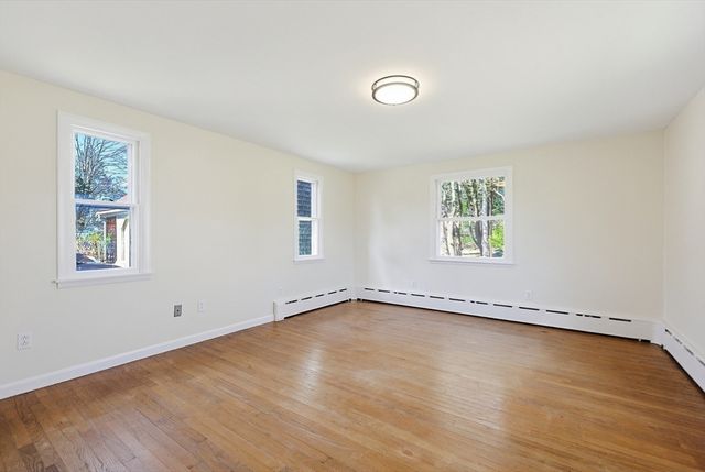 9-13 W Main St 1, Norton, MA 02766