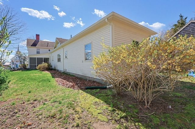 9-13 W Main St 1, Norton, MA 02766