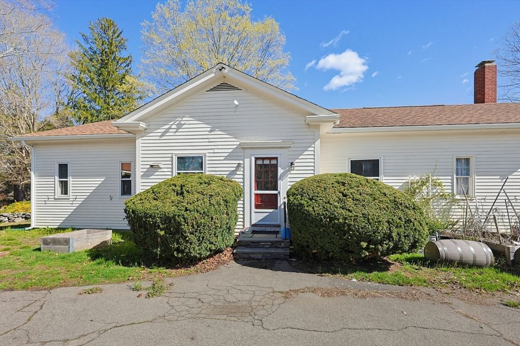 9-13 W Main St 1, Norton, MA 02766