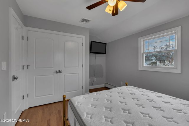 27 Branch Road, Oakhurst, NJ 07755