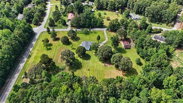 8736 Camp Road, Winston, GA 30187