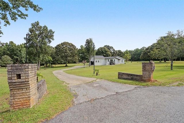 8736 Camp Road, Winston, GA 30187