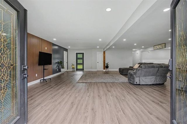 8736 Camp Road, Winston, GA 30187