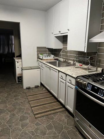 6117 Brooklyn Avenue, San Diego, CA 92114