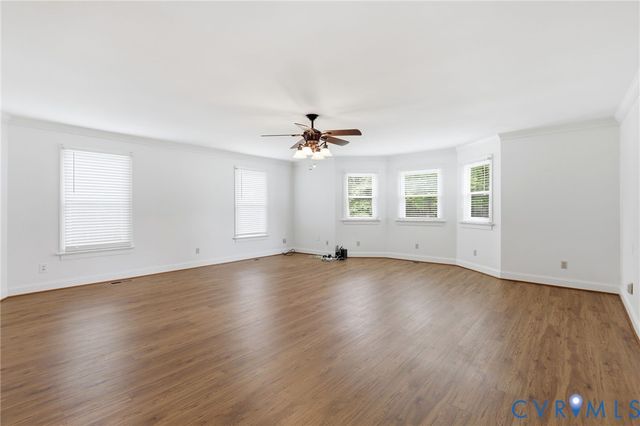 10515 Gladfelter Rd, Glen Allen, VA 23059
