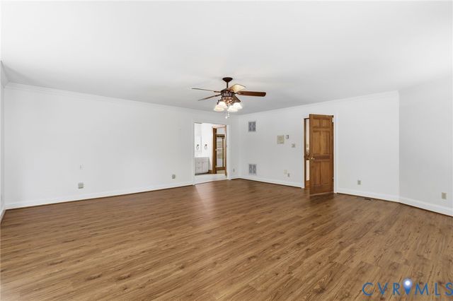 10515 Gladfelter Rd, Glen Allen, VA 23059