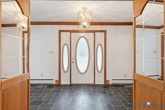 10515 Gladfelter Rd, Glen Allen, VA 23059