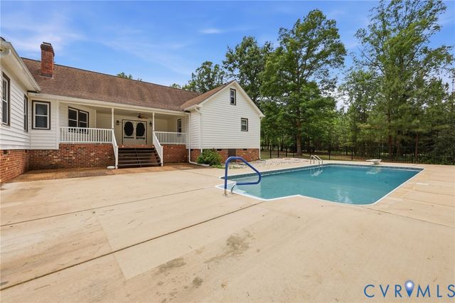 10515 Gladfelter Rd, Glen Allen, VA 23059