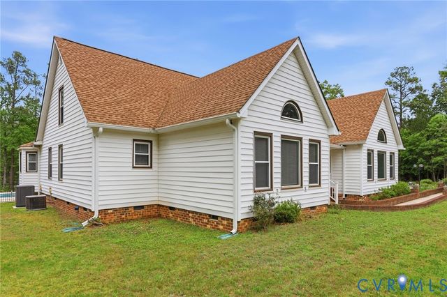 10515 Gladfelter Rd, Glen Allen, VA 23059