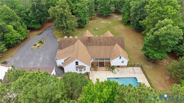 10515 Gladfelter Rd, Glen Allen, VA 23059