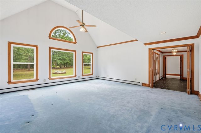10515 Gladfelter Rd, Glen Allen, VA 23059