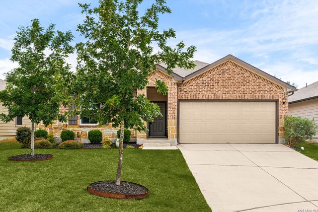 204 Yucca, Seguin, TX 78155
