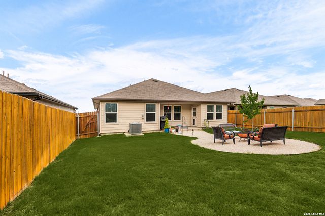 204 Yucca, Seguin, TX 78155