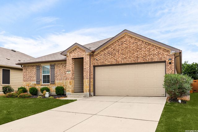 204 Yucca, Seguin, TX 78155