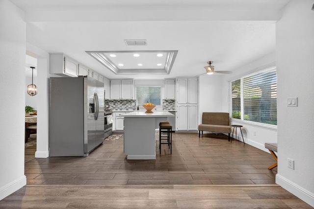 9286 Laguna Green Ct, Elk Grove, CA 95758