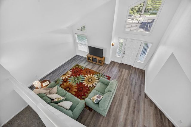 9286 Laguna Green Ct, Elk Grove, CA 95758