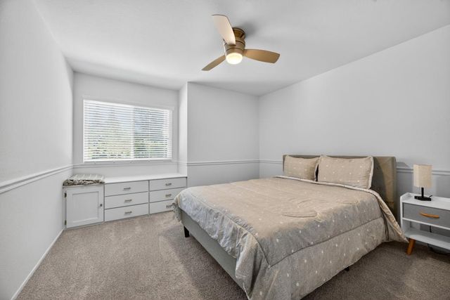 9286 Laguna Green Ct, Elk Grove, CA 95758