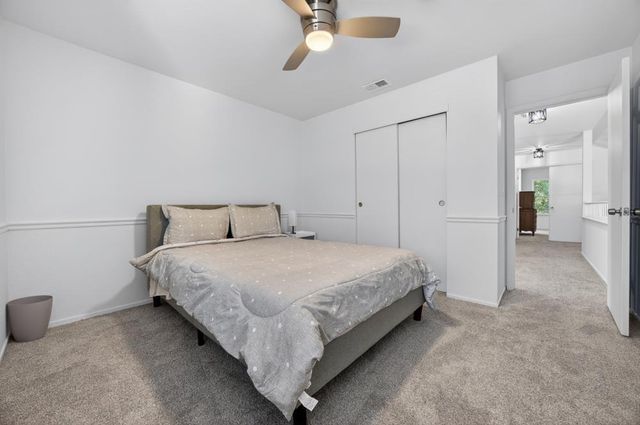 9286 Laguna Green Ct, Elk Grove, CA 95758