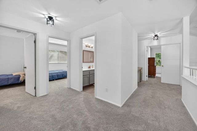 9286 Laguna Green Ct, Elk Grove, CA 95758