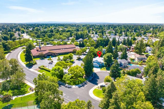 9286 Laguna Green Ct, Elk Grove, CA 95758