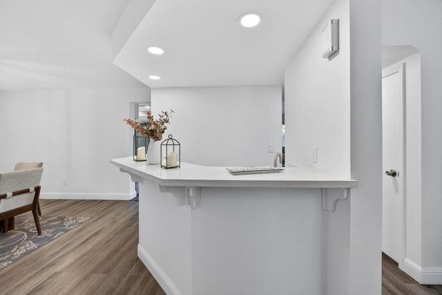 9286 Laguna Green Ct, Elk Grove, CA 95758