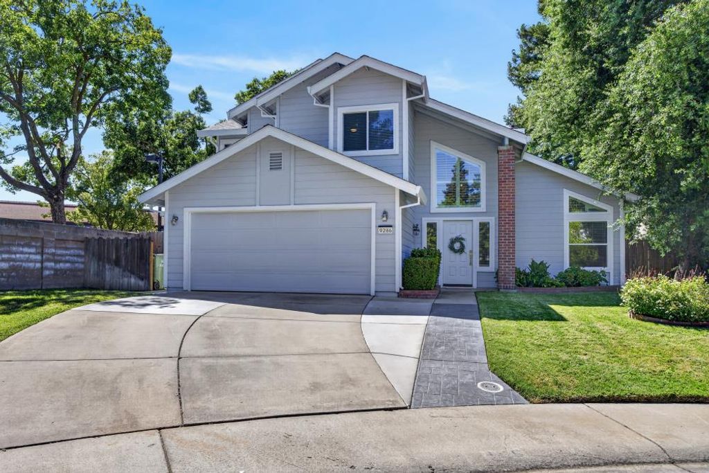 9286 Laguna Green Ct, Elk Grove, CA 95758