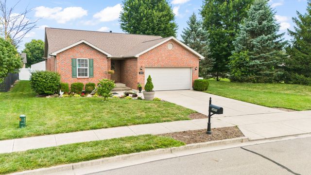 2490 Meadowpoint Drive 2490 Meadowpoint Drive, Troy, OH 45373