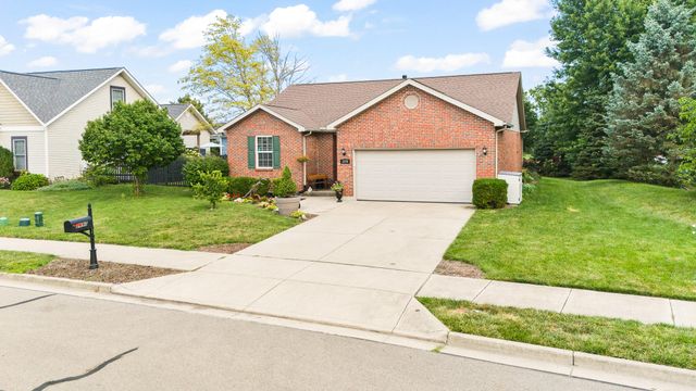 2490 Meadowpoint Drive 2490 Meadowpoint Drive, Troy, OH 45373