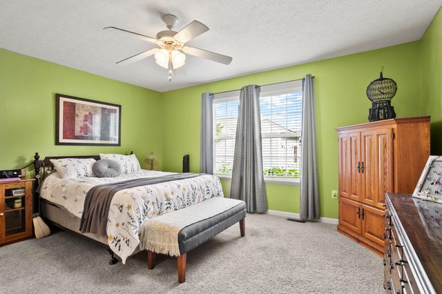 2490 Meadowpoint Drive 2490 Meadowpoint Drive, Troy, OH 45373