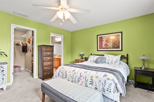 2490 Meadowpoint Drive 2490 Meadowpoint Drive, Troy, OH 45373