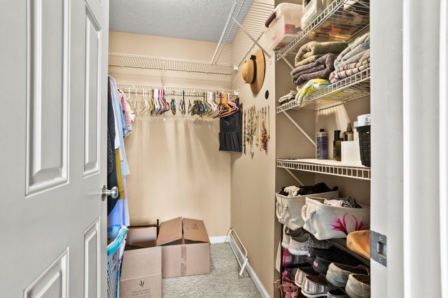 2490 Meadowpoint Drive 2490 Meadowpoint Drive, Troy, OH 45373