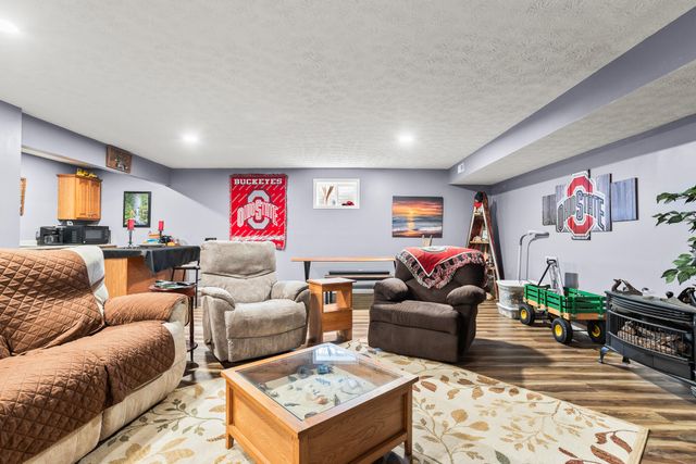 2490 Meadowpoint Drive 2490 Meadowpoint Drive, Troy, OH 45373
