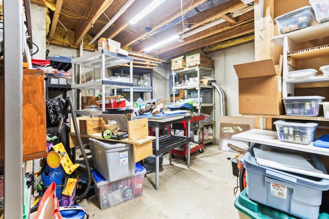 2490 Meadowpoint Drive 2490 Meadowpoint Drive, Troy, OH 45373