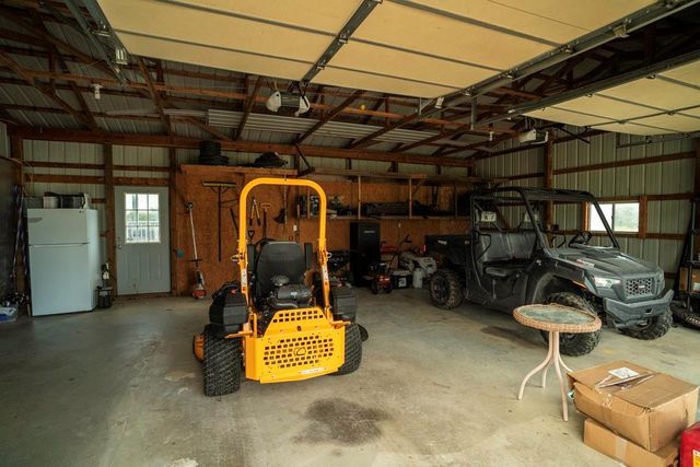 33117 SE 800 Road, Kincaid, KS 66039