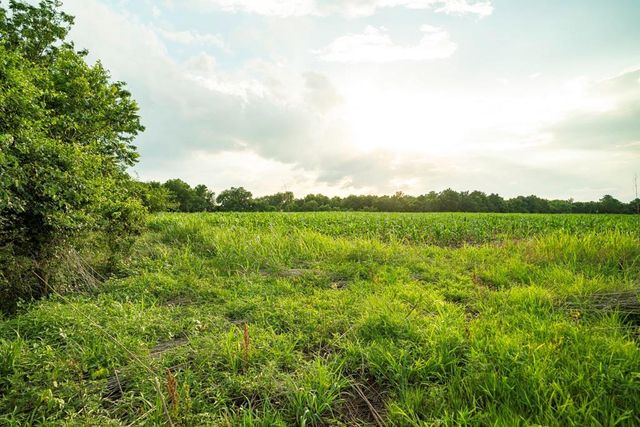 33117 SE 800 Road, Kincaid, KS 66039