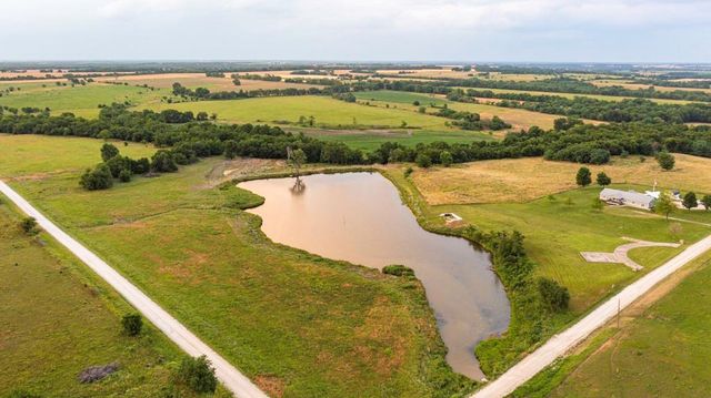 33117 SE 800 Road, Kincaid, KS 66039