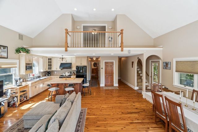 117 Horseshoe Drive, West Windsor, VT 05089