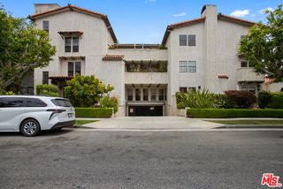 1110 S Shenandoah Street 8, Los Angeles, CA 90035
