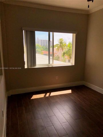 222 Sidonia Avenue 12, Coral Gables, FL 33134