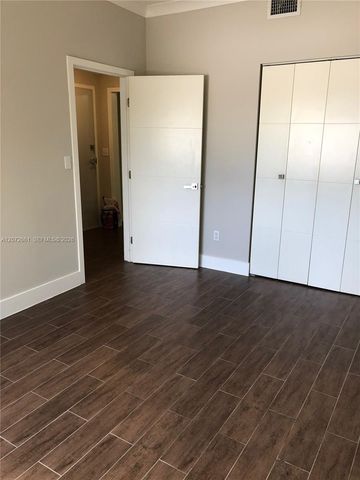 222 Sidonia Avenue 12, Coral Gables, FL 33134