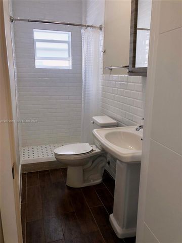 222 Sidonia Avenue 12, Coral Gables, FL 33134