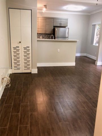 222 Sidonia Avenue 12, Coral Gables, FL 33134