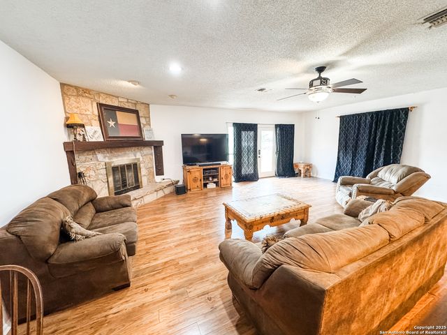 130 Sunset, Brackettville, TX 78832