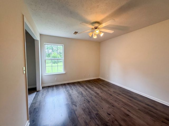 508 Dorchester Dr, Christiana, TN 37037